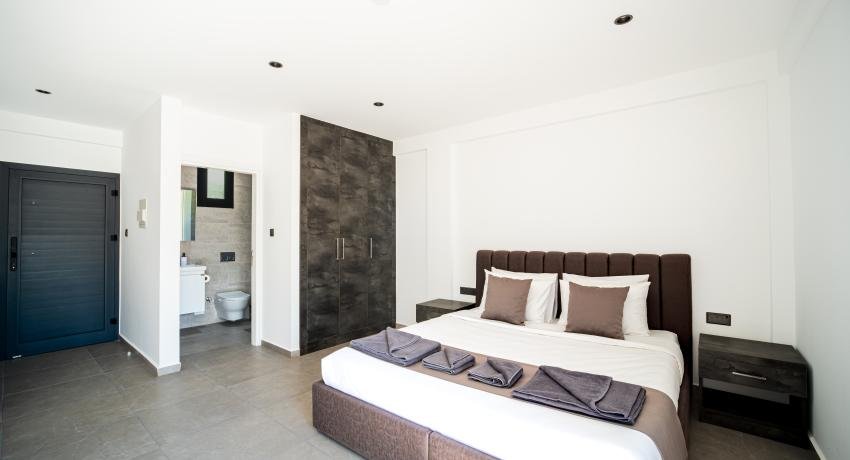 Comfort Double Room with Private Terrace