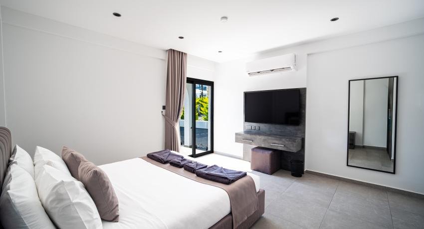 Comfort Double Room with Private Terrace