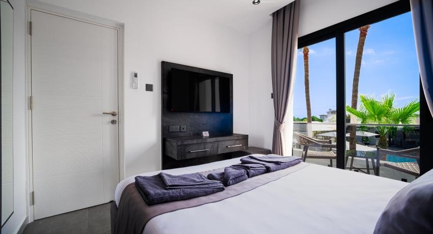 Two Bedroom Family Room with Private Balcony, Mountain & Sea View