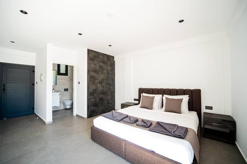 Comfort Double Room with Private Terrace